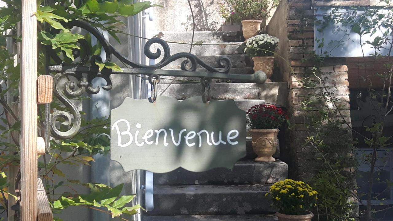 Chambres D'Hotes Des Gens Heureux Saint-Hippolyte-du-Fort Esterno foto