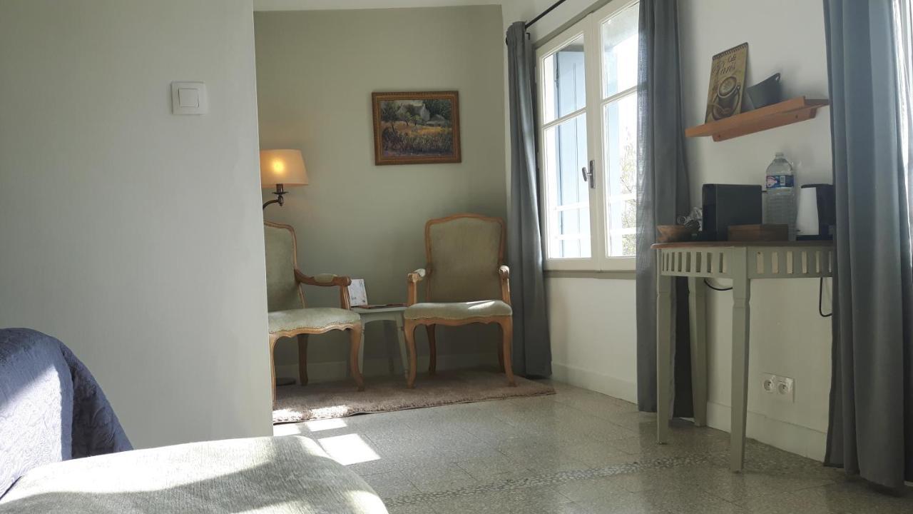 Chambres D'Hotes Des Gens Heureux Saint-Hippolyte-du-Fort Esterno foto