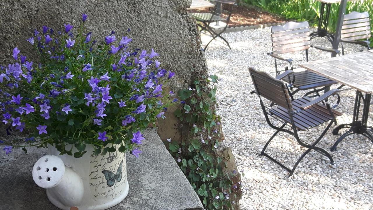 Chambres D'Hotes Des Gens Heureux Saint-Hippolyte-du-Fort Esterno foto